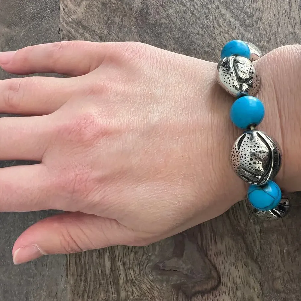 Unique and funky silver and turquoise beaded stretch bracelet